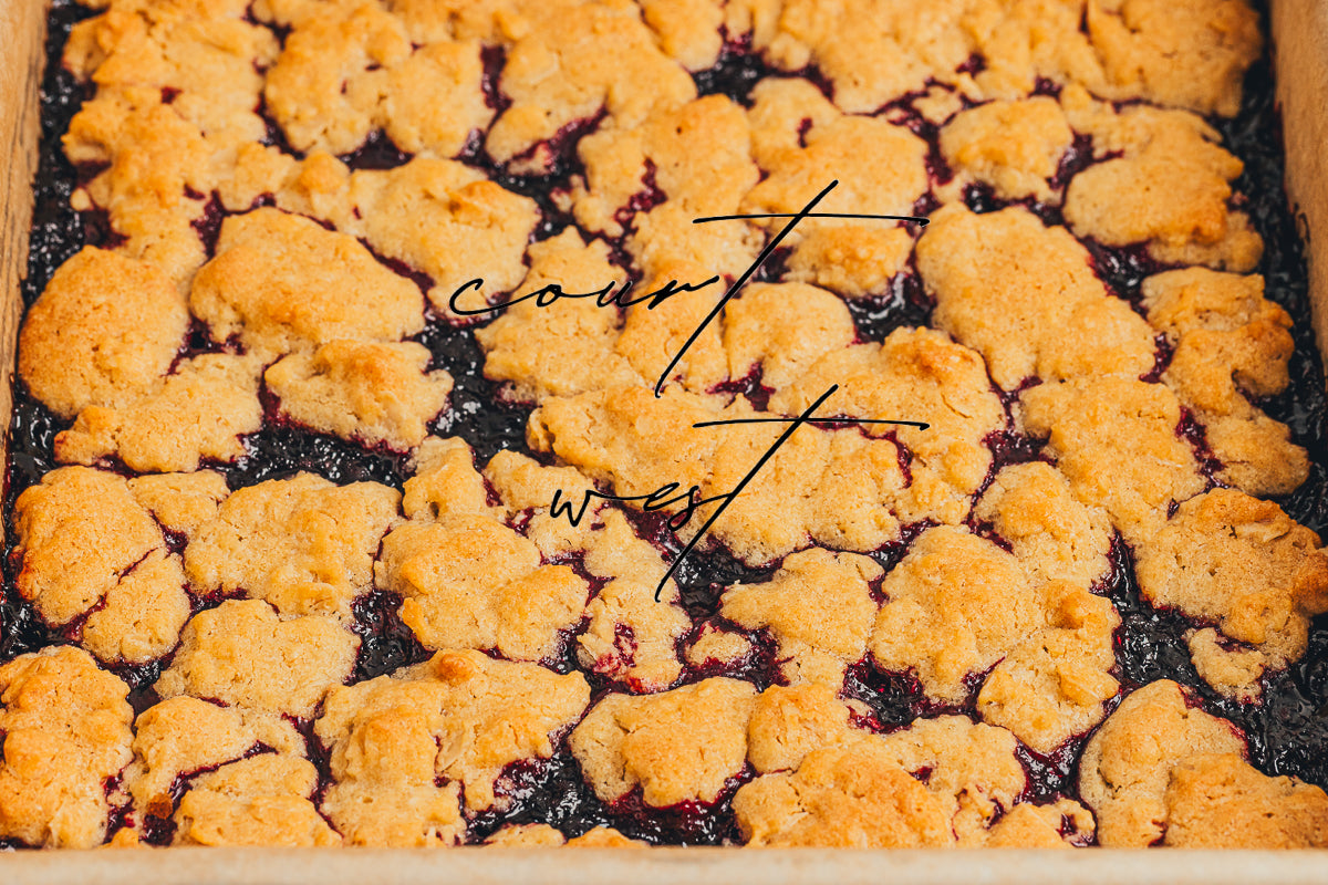Blackberry Crumble Bars (Exclusive Recipe)